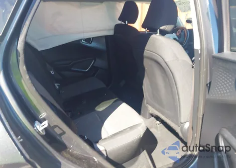 2021 Kia Soul Gt Line z USA, uszkodzony, nr VIN KNDJ63AU9M7771737